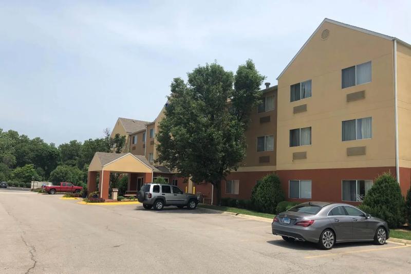 Country Inn & Suites By Radisson, Fairview Heights, Il Экстерьер фото