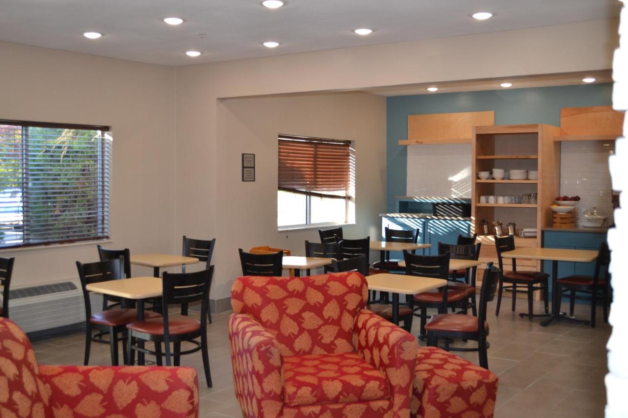 Country Inn & Suites By Radisson, Fairview Heights, Il Экстерьер фото